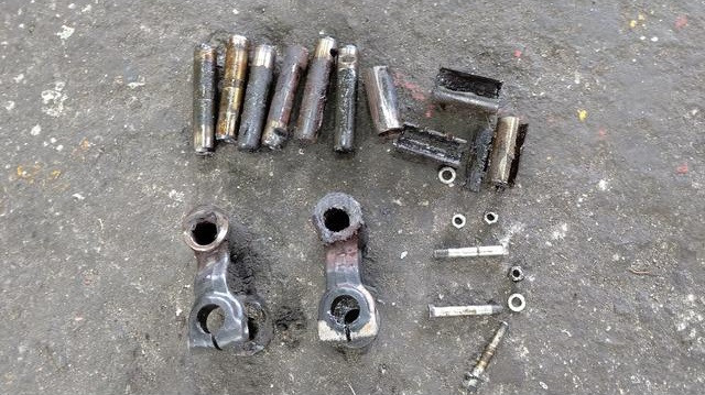 『デュトロ』XZU414・中古新規登録1