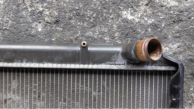 『デュトロ』XZU414・中古新規登録2