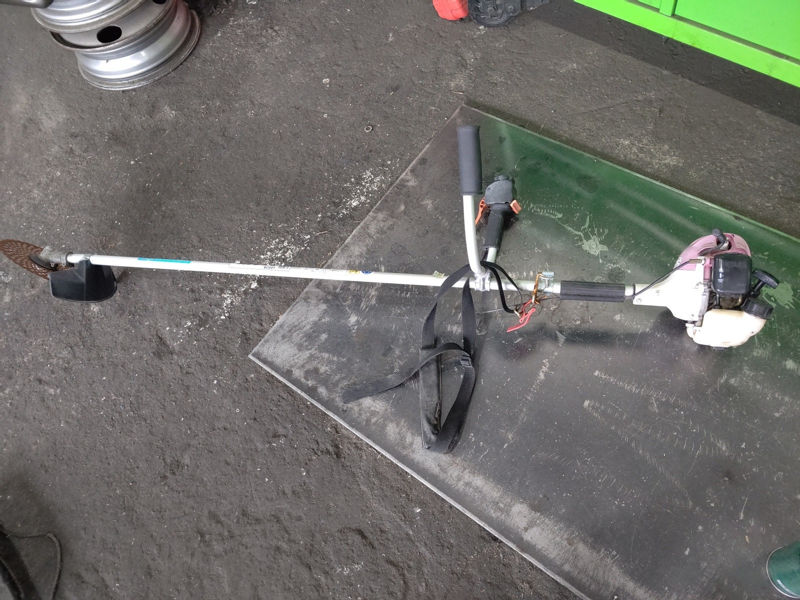 大和郡山市での芝刈機の修理は【マスダモータース】で