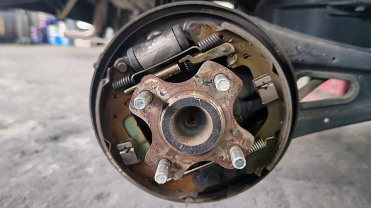 大和郡山市での安心車検は【マスダモータース】に